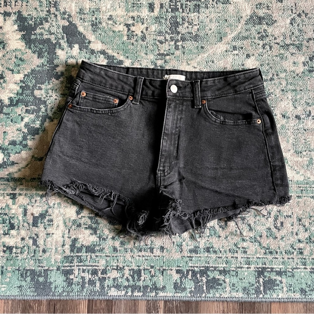 H&M Black Cut Off Denim Shorts Size 10 Raw Hem High Waist Summer